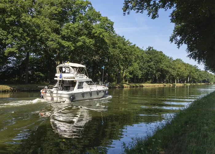 Modern In With Parking